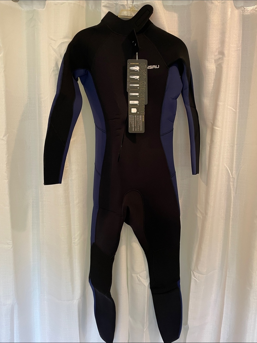 Lansru 5/4 mm One-Piece Wetsuit in Black and Navy
